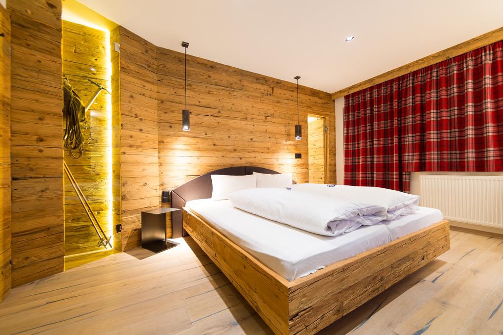Ferienhaus Alpina Kals-am Großglockner Exterior foto